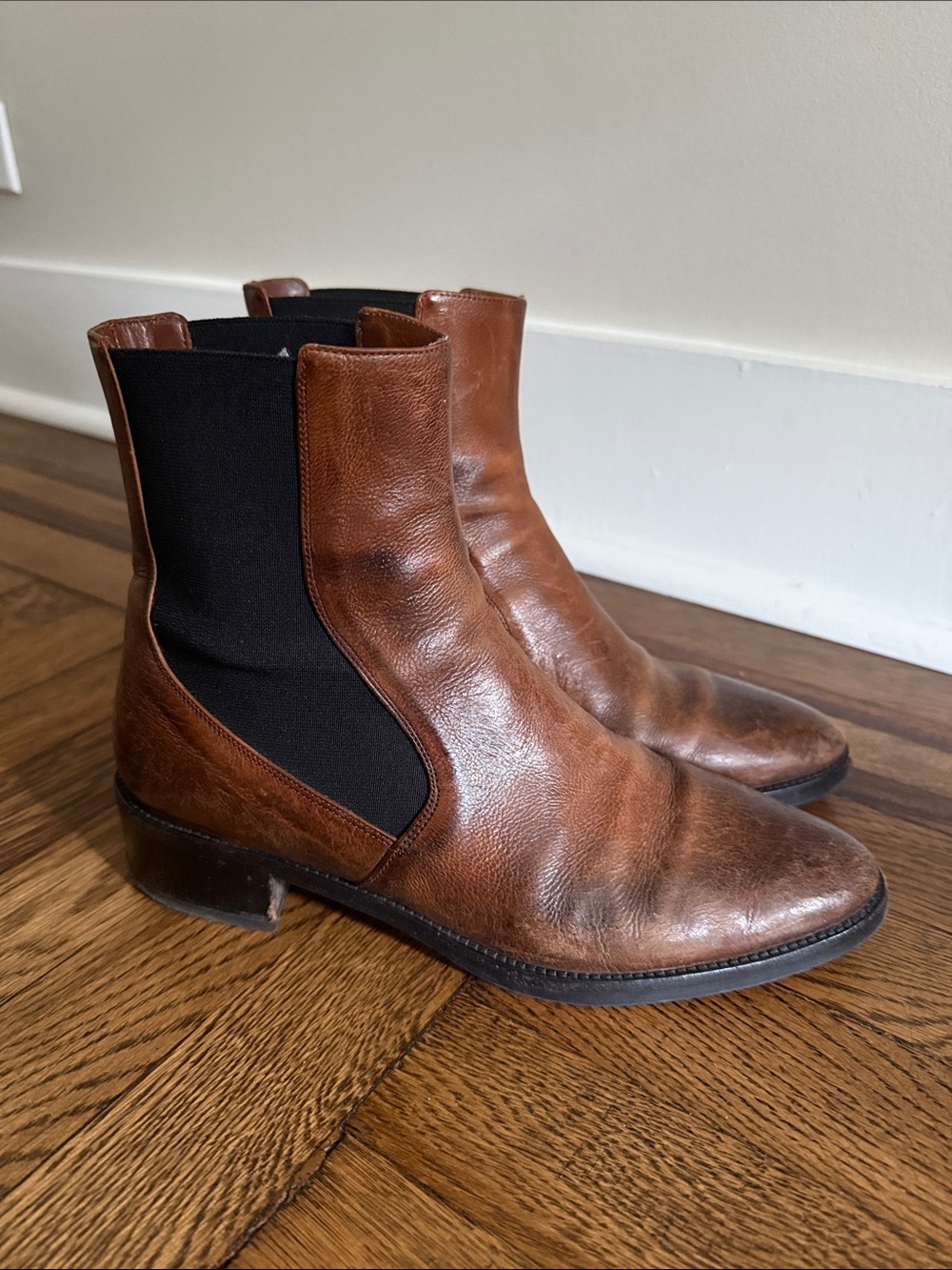 Vince Distressed Brown Leather Chelsea Boots